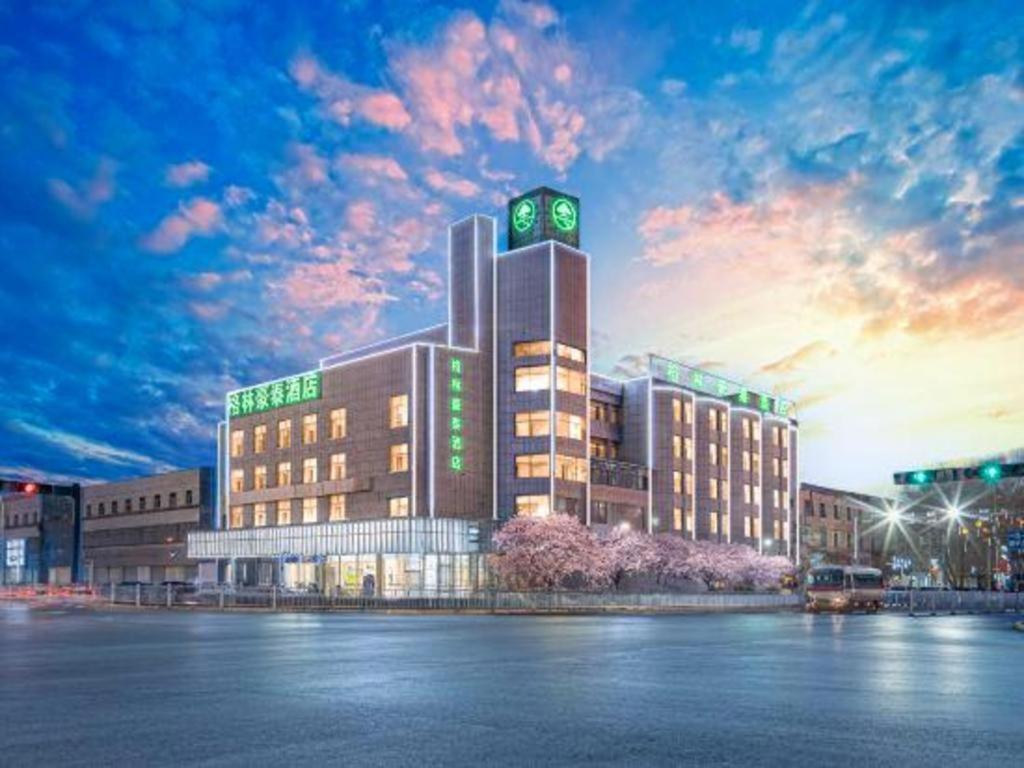 Greentree Inn Geermu Walking Street Business Hotel Golmud Exteriér fotografie